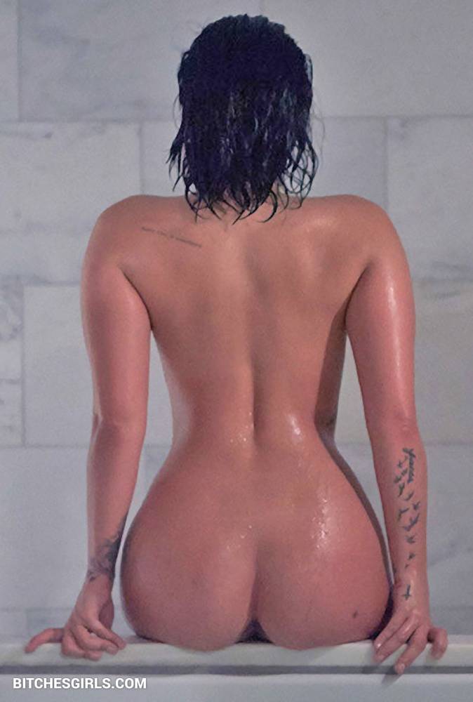 Demi Lovato Nude Celebrities - Lovato Celebrities Leaked Naked Photo - #20