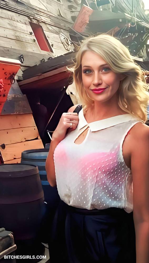 Maude Garrett Youtube Sexy Influencer - Maude - #13