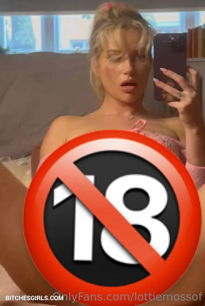 Halfsister Instagram Naked Influencer - Lottie Leaked Nude Videos - #11