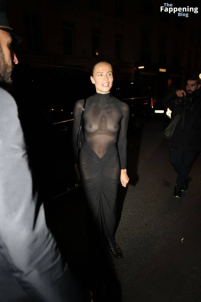 Natasha Poly Stuns With Her Nude Tits at Lila Moss’s Birthday Party at Le Bristol in Paris (40 Photos) - #7