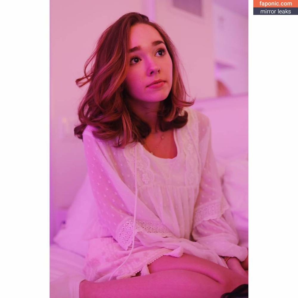 Holly Taylor aka actress aka holly_taylor aka hollytaylor97 aka lilydarling Nude Leaks OnlyFans - #12