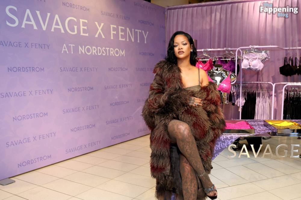 Rihanna Looks Sexy at the Savage x Fenty Launch (10 Photos) - #8