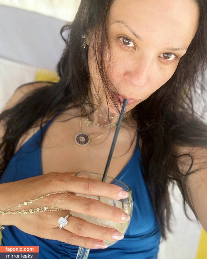 Navi Rawat aka navirawat Nude Leaks - #17