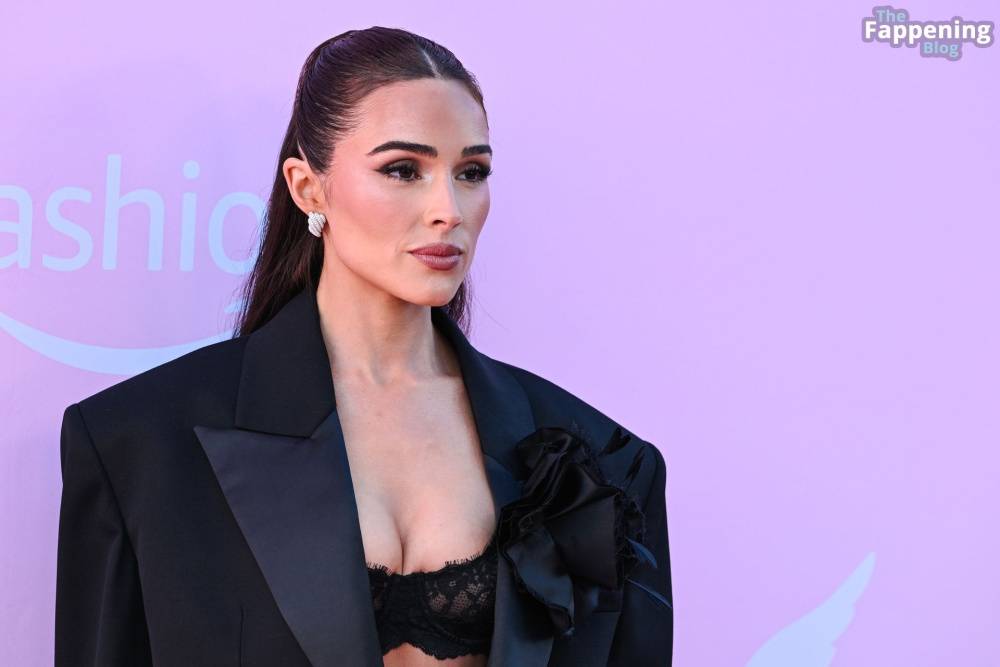 Olivia Culpo Displays Nice Cleavage at the 2024 Victoria’s Secret Show (43 Photos) - #3