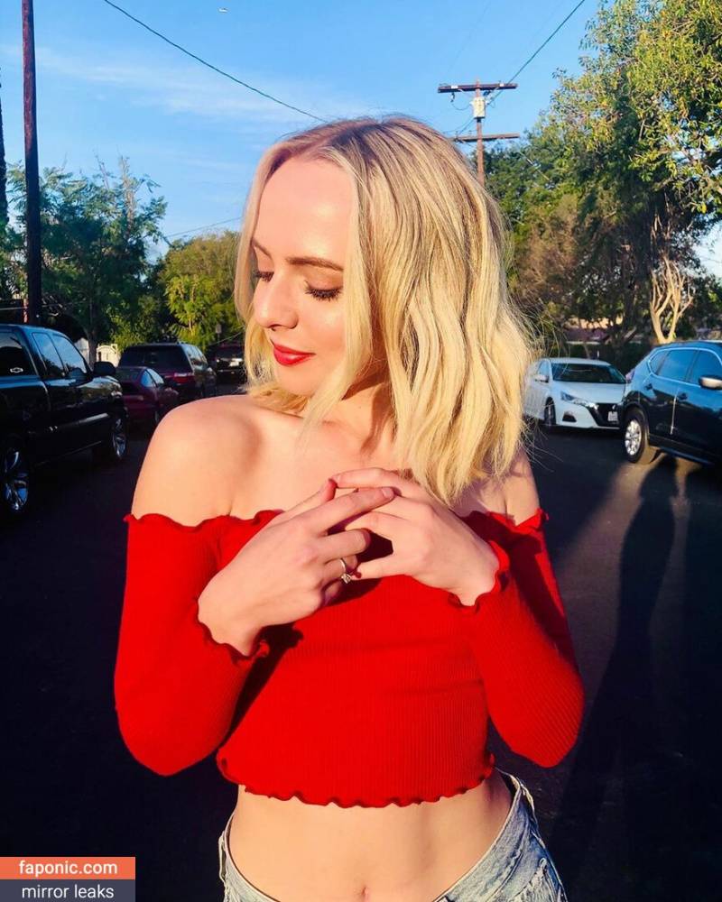 Madilyn Bailey aka madilynbailey Nude Leaks - #9