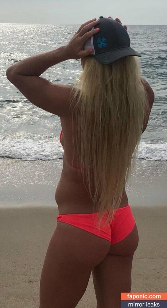 951825052 aka Holly Holm aka hollyholm Nude Leaks OnlyFans - #4