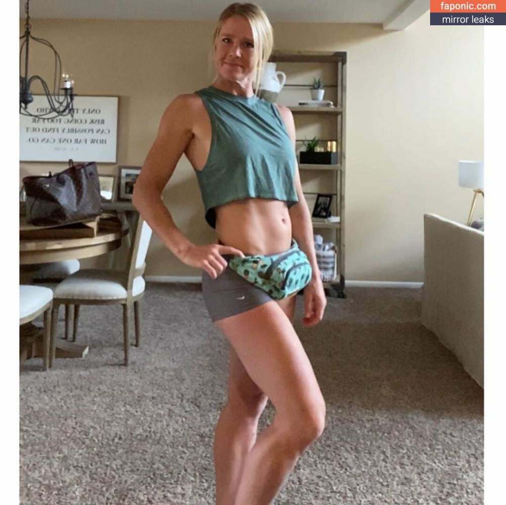 951825052 aka Holly Holm aka hollyholm Nude Leaks OnlyFans - #13