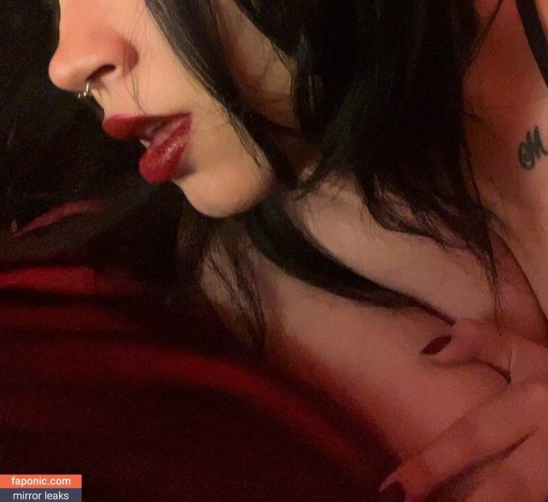 115.111.115 aka Wolfe aka playmatebabydoll aka vixenymph_ Nude Leaks - #9