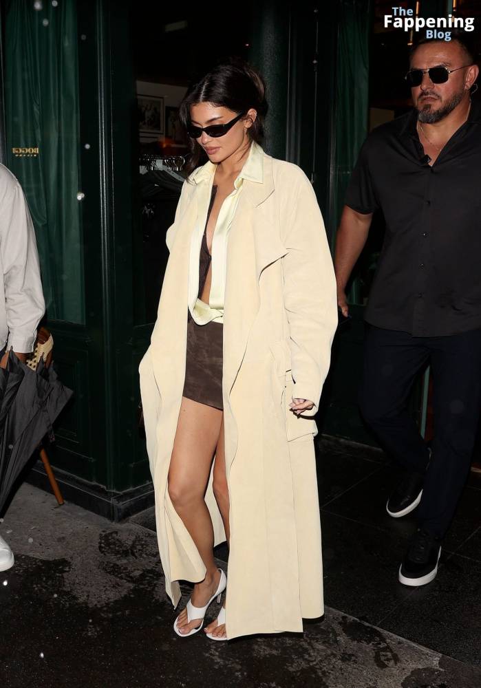 Kylie Jenner Flaunts Her Sexy Legs & Tits in Paris (29 Photos) - #23