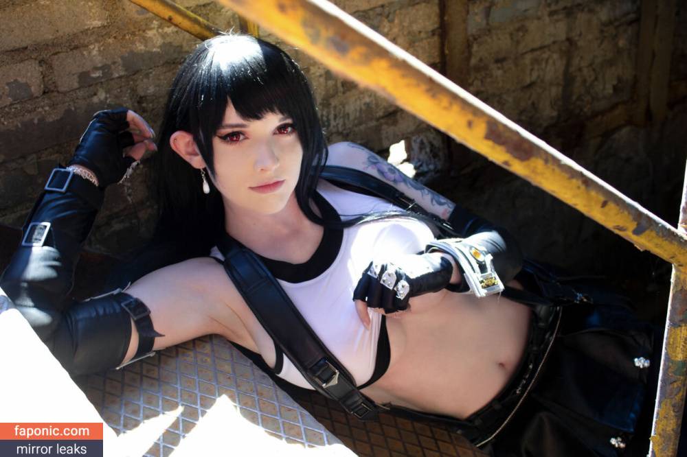 Tifa Cosplay aka lunafreyaffxv aka tifalockhartdoll Nude Leaks OnlyFans - #16