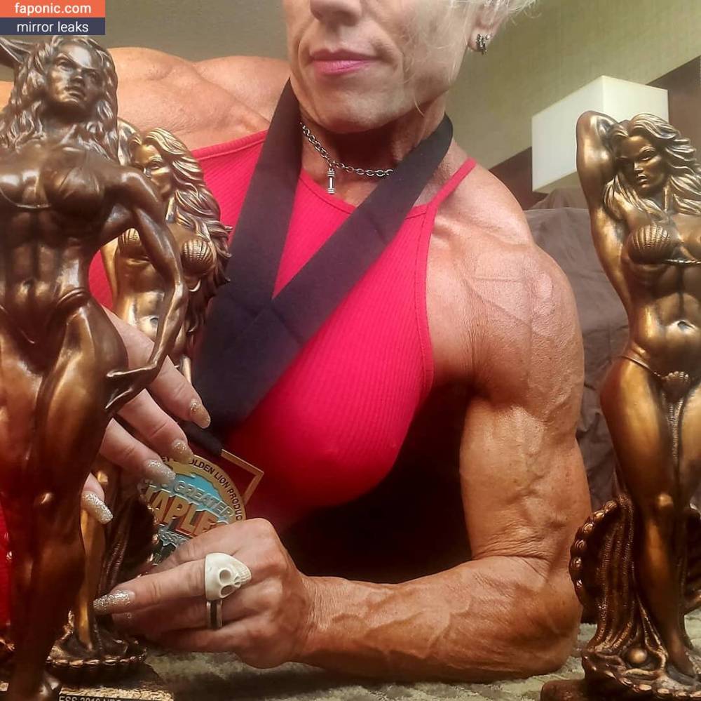 Mary Ann Wieckowski aka _ifbbpro__mamuscle__ aka sex tank aka sextank aka sextank11 Nude Leaks OnlyFans - #6