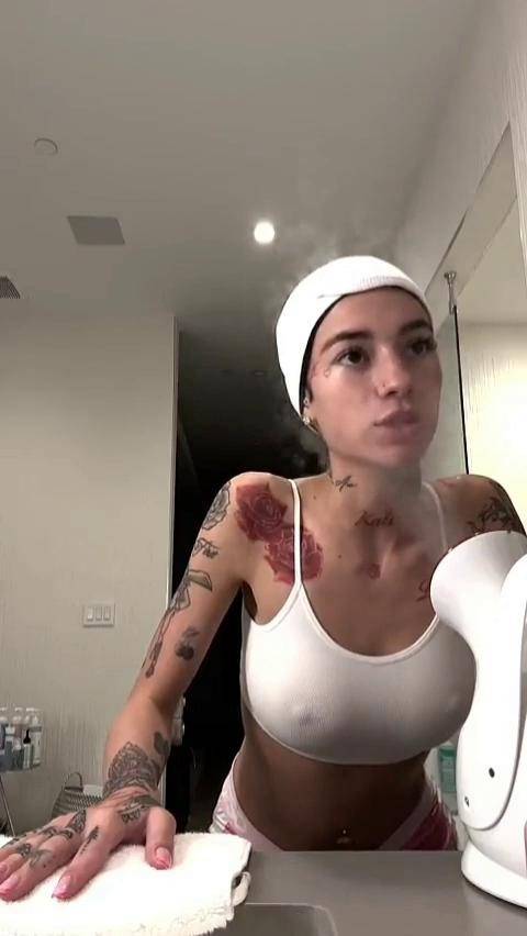 Bhad Bhabie Nipple Pokies Teasing Onlyfans Video Leaked - #2