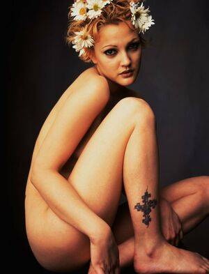 Drew Barrymore / DrewBarrymore Nude Leaks - Fapello - #8