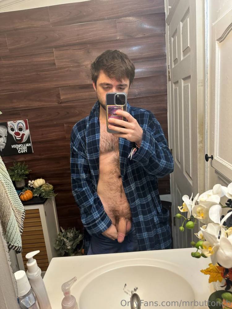 mrbuttoncb [ mrbuttoncb ] OnlyFans leaked photos on Hotleaks.tv - #11