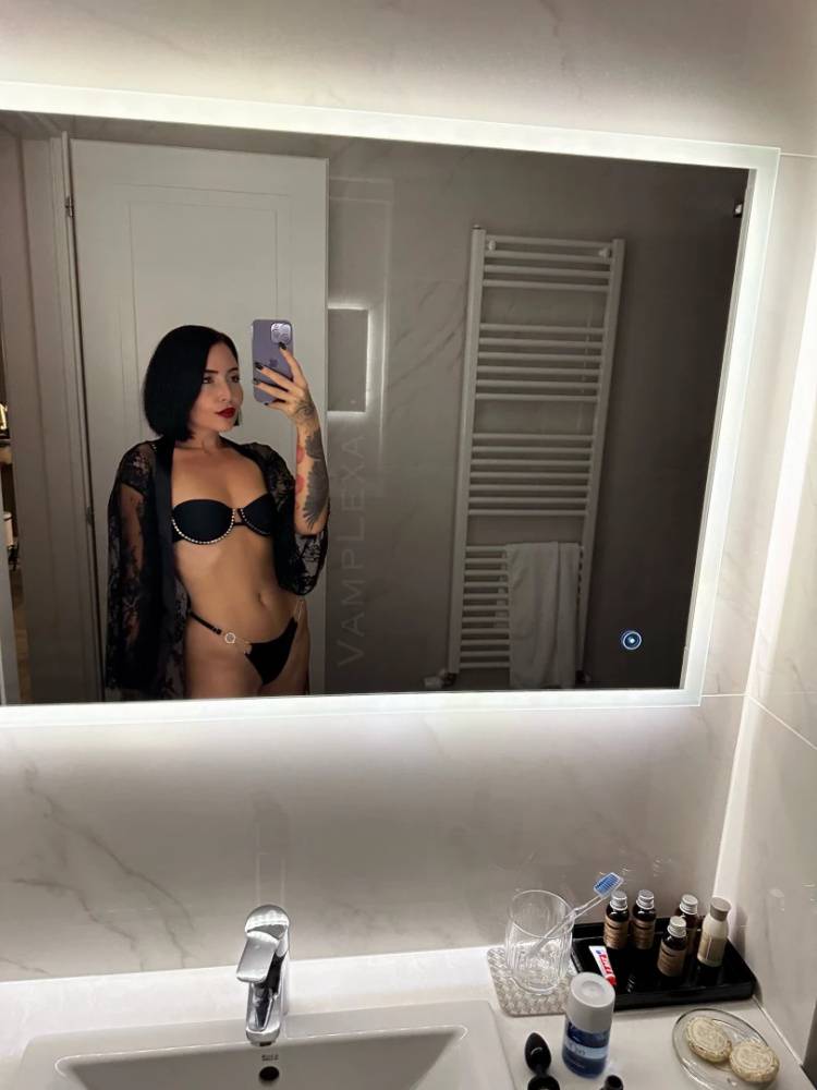 vamplexa [ vamplexa ] OnlyFans leaked photos on Hotleaks.tv - #4