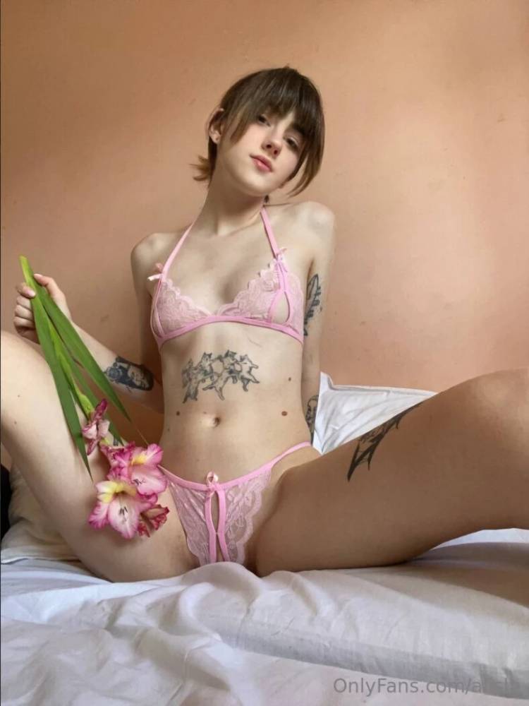 alislv [ alislv ] OnlyFans leaked photos on Hotleaks.tv - #7