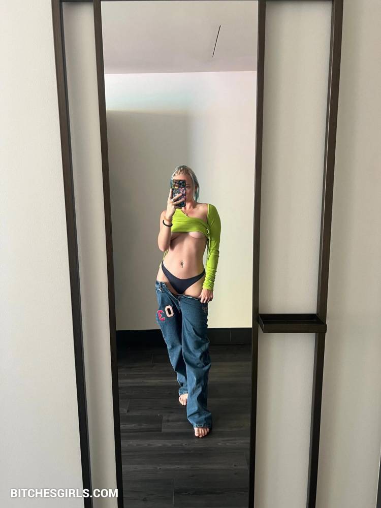 Marissa Arnone Instagram Nude Influencer - Marissa Arnone. Onlyfans Leaked Naked Pics - #24