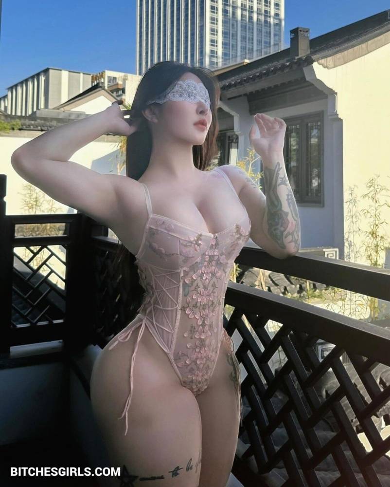 Songyuxin Hitomi Nude Asian - Hitomi Onlyfans Leaked Naked Photo - #3