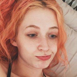 Janet Devlin / JanetJealousy / janetdevlinofficial Nude Leaks - #1