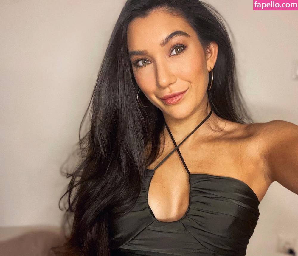 Neda Peemüller / neda.peemueller Nude Leaks OnlyFans - TheFap - #1