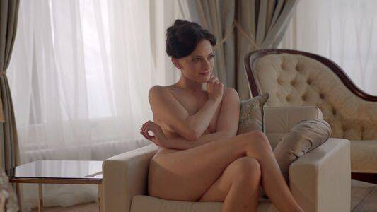 Lara Pulver Nude Leaks - Fapello - #5