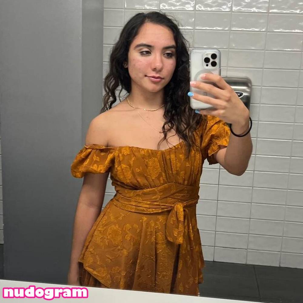 Slimthickvic / slimthickvic Nude Leaks OnlyFans - TheFap - #9