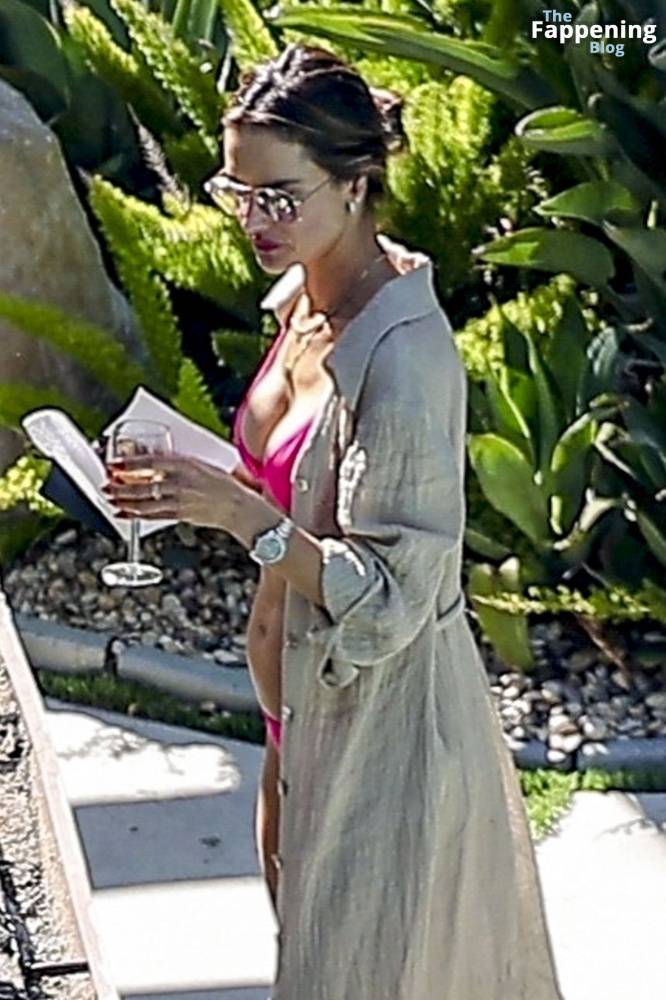 Alessandra Ambrosio Hits Up a Pool Party with Friends on Saturday Afternoon (141 Photos) - #29