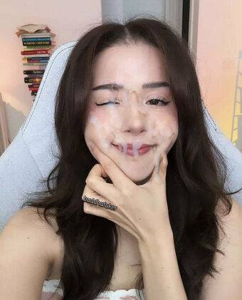 Pokimane / pokimanelol / pokinaneonlyfan Nude Leaks OnlyFans - #9