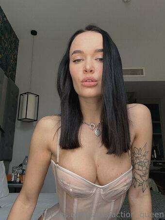 Satisfaction_queen / itsyvicky Nude Leaks OnlyFans - #2