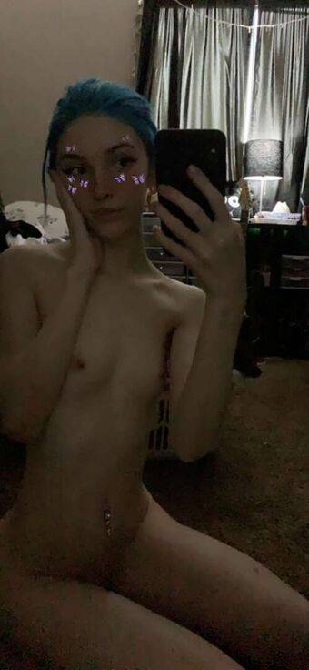 Sarahmmitg / thismamadrinks Nude Leaks OnlyFans - #7