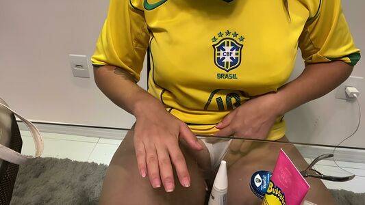 Bella Menezes / Isinhamnzs / isamnzs / prontomostreii Nude Leaks OnlyFans/Patreon - Fapello - #10