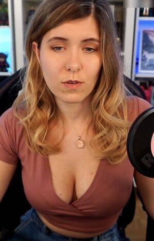 JustBecci / beccisplayground / becciplays Nude Leaks - Fapello - #7