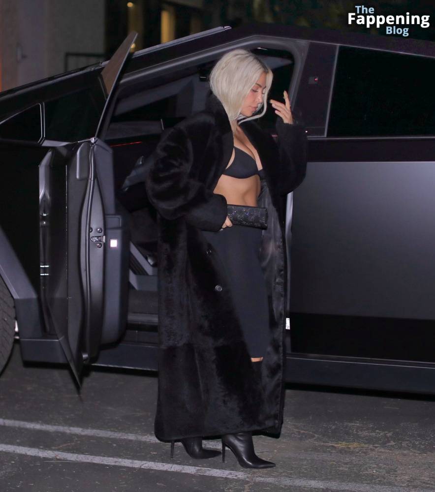 Kim Kardashian Stuns While Out to Dinner in Beverly Hills (10 Photos) - #9