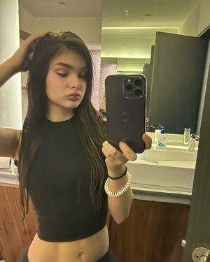 Brighton Sharbino / brightonsharbino Nude Leaks - Fapello - #30