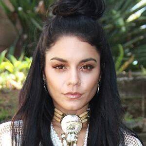 Vanessa Hudgens / VanessaHudgens Nude Leaks - #1