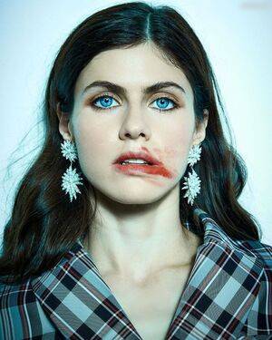 Alexandra Daddario / alexandradaddario Nude Leaks - Fapello - #25