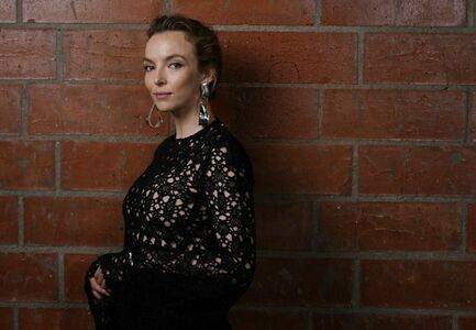 Jodie Comer / jodiemcomer Nude Leaks - Fapello - #11