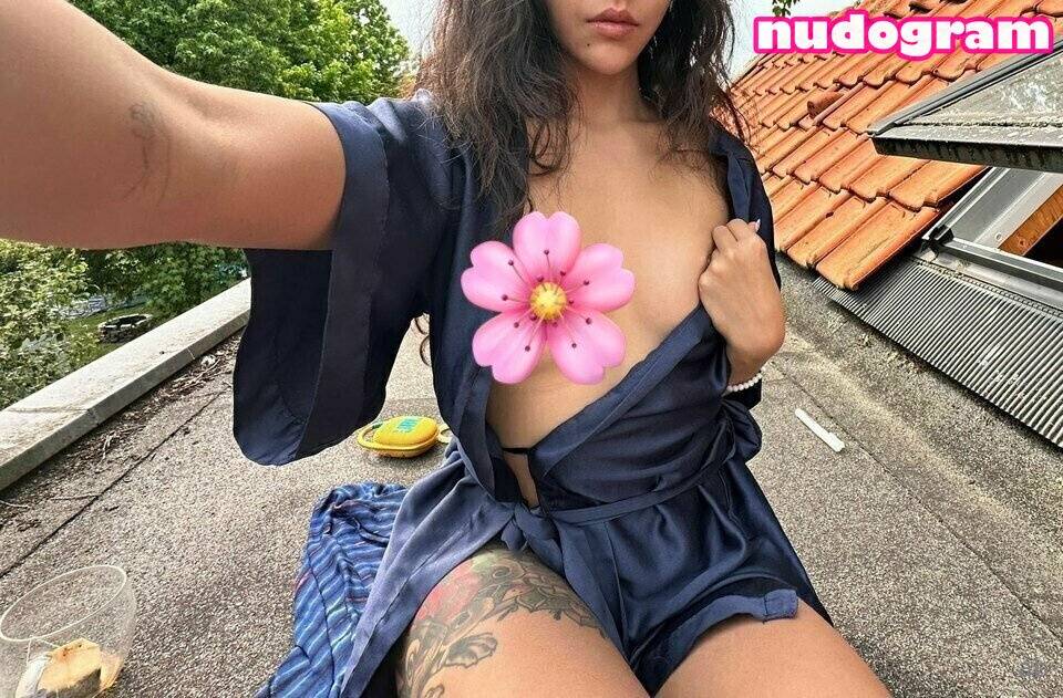 Aloebambi / aloebambi Nude Leaks OnlyFans - TheFap - #15