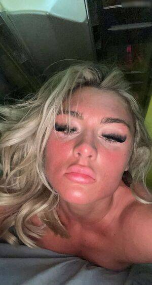 Tiffany Stratton / tiffanywwe / tiffstrattonwwe Nude Leaks - Fapello - #5