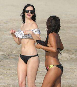 Krysten Ritter / therealkrystenritter Nude Leaks - Fapello - #19