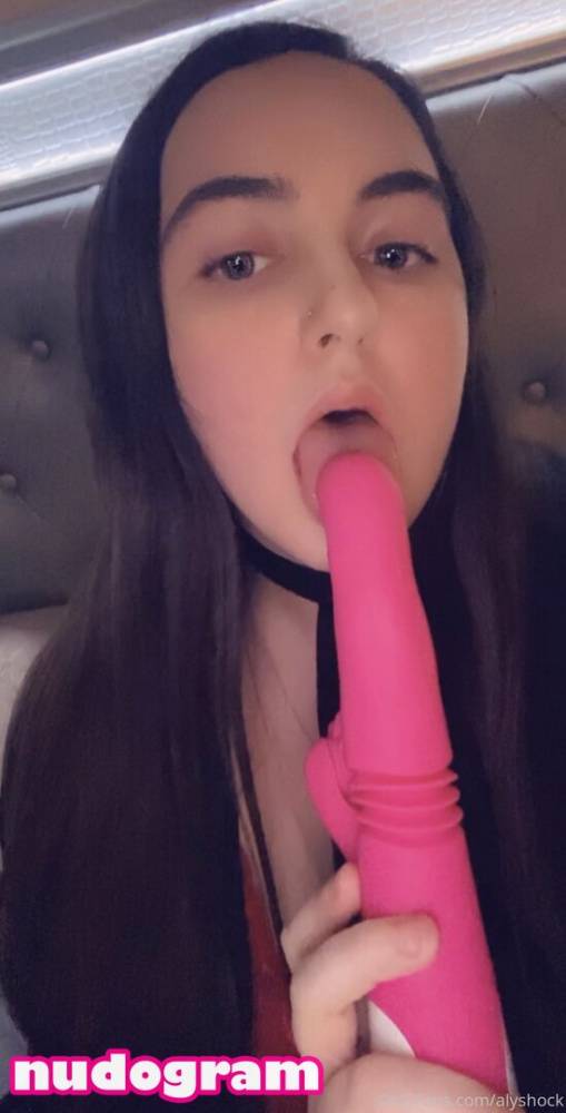 Yourfavbustybrat / yourfavbustybrat Nude Leaks OnlyFans - TheFap - #15