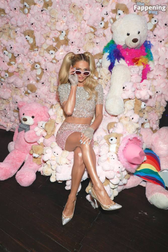 Paris Hilton Stuns at the Alice + Olivia’s Annual Pride Event (84 Photos) - #1