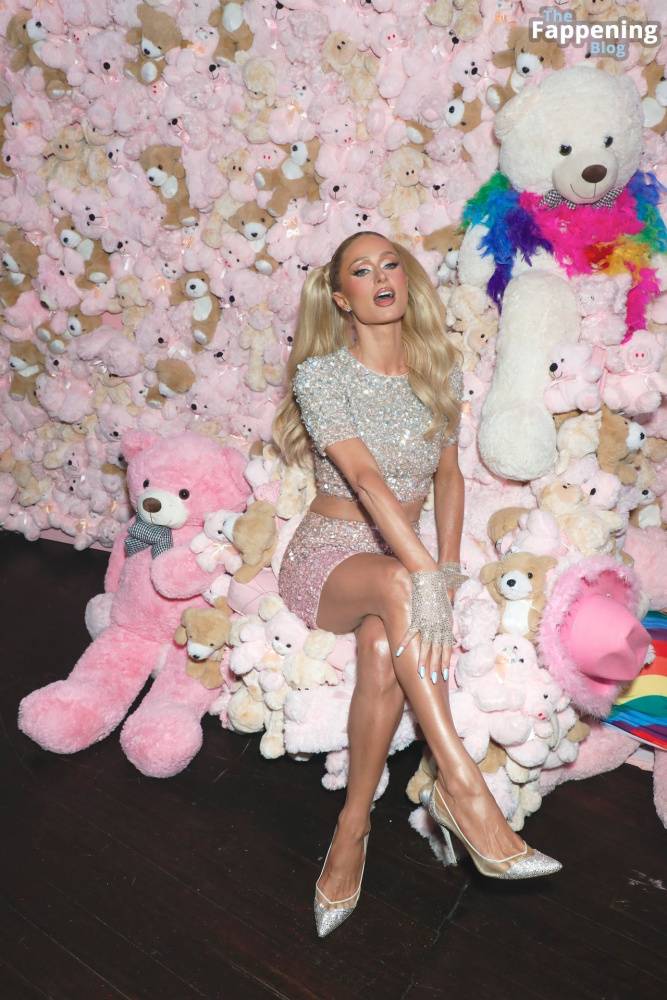 Paris Hilton Stuns at the Alice + Olivia’s Annual Pride Event (84 Photos) - #4