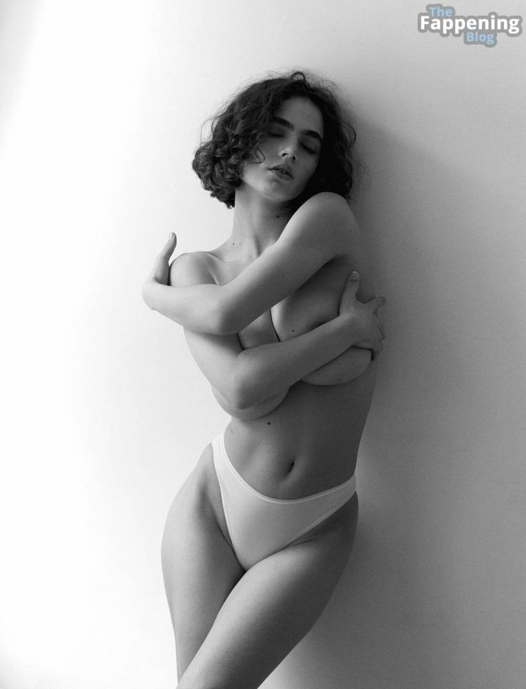 Solomia Maievska Nude & Sexy (24 Photos) - #8