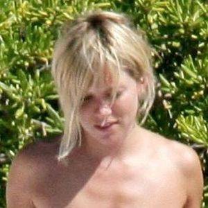 Sienna Miller / siennamillerfree / siennaonline / siennathing Nude Leaks - #1