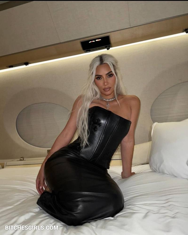 Kim Kardashian Nude Celebrities - Kimkardashian Celebrities Leaked Nude Photos - #1