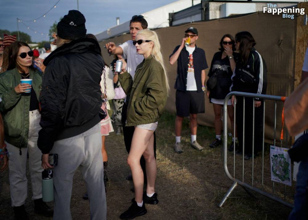 Anya Taylor-Joy Stuns in a Wet T-Shirt at Glastonbury Festival (27 Photos) - #18