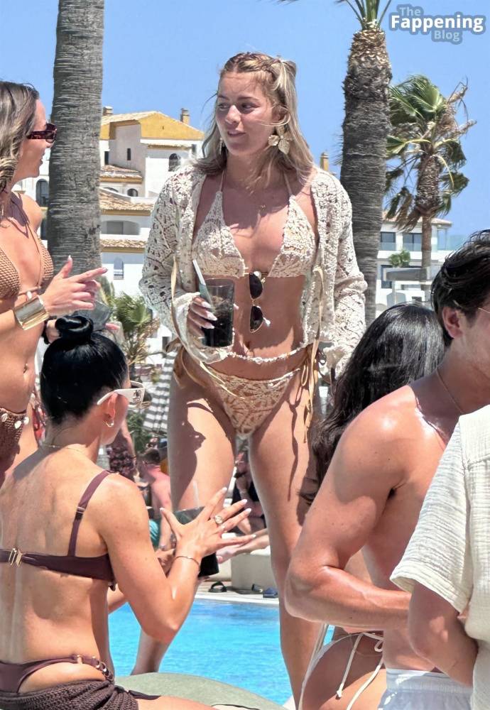 Tasha Ghouri Stuns in a Bikini as She Parties in Marbella (72 Photos) - #9