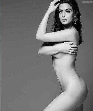 Emeraude Toubia / EmeraudeToubia / emeraude Nude Leaks - Fapello - #22