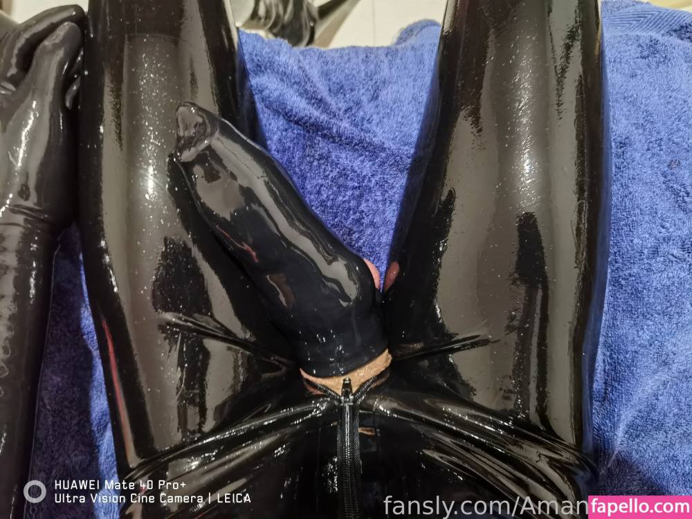 AmandaLatex / AmandaLatex Nude Leaks OnlyFans - TheFap - #4